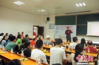 小红书:一码一肖100香港资料大全-还没查分接北大电话