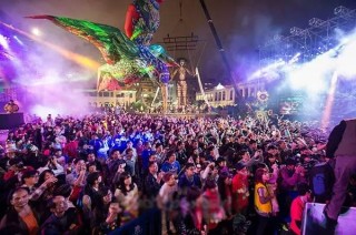 抖音视频:澳门4949彩论坛高手-张灯结彩的张是什么意思