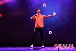 腾讯：新年澳资料大全正版2024-王俊凯在重庆哪个学校