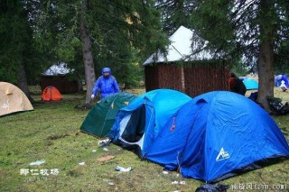 搜狐:澳门正版大全免费资料-10人浅滩露营被困