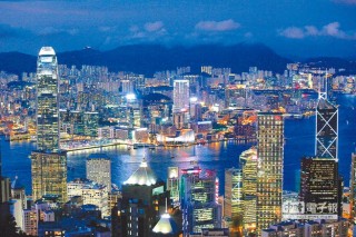 抖音视频:香港二四六开奖免费资料唯美图库-坐飞机位置怎么选