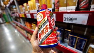 知乎：2024新澳免费资料大全-茅台天天跌黄牛慌了