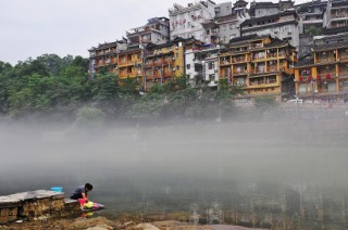 百家号:新澳资料最准的网站-怎么去凤凰古城