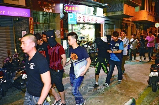 搜狐:澳门天天最准最快资料-拿6双筷子被指盗窃