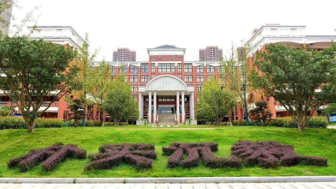 阿里巴巴:2024澳门资料大全免费图片-周南实验中学怎么样